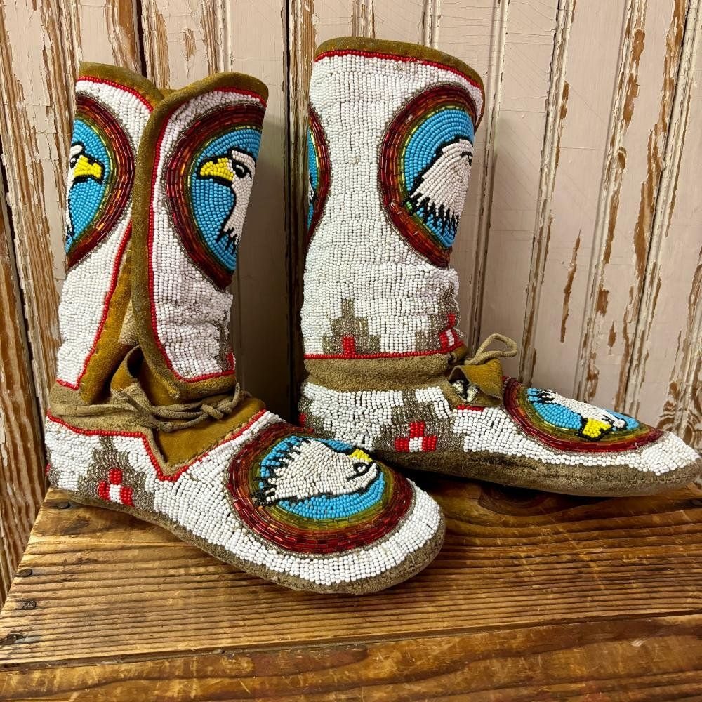 Beaded Moccasins 001