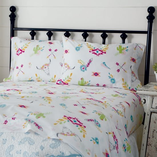 Invest in Versatile Spring Bedding Sets