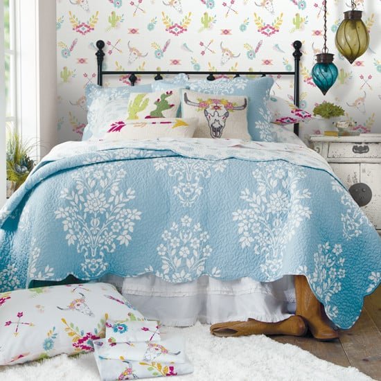 Opt for Spring-Ready Comforters