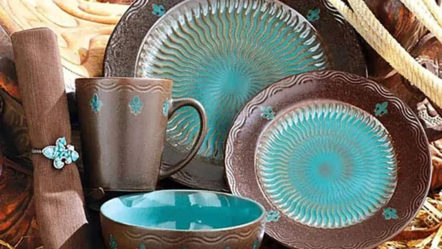 Elevate Your Kitchen with Stylish Turquoise Dishes💙 Add a splash of turquoise to your kitchen! 🌵✨🍽️ Rustic charm meets modern design—perfect for cowgirls. 🤠📸 Make every meal a stylish Western moment. 🌟https://cowgirlspromise.us/kitchen-with-stylish-turquoise-dishes/#TurquoiseDecor #WesternKitchen #RusticChic #CowgirlLife